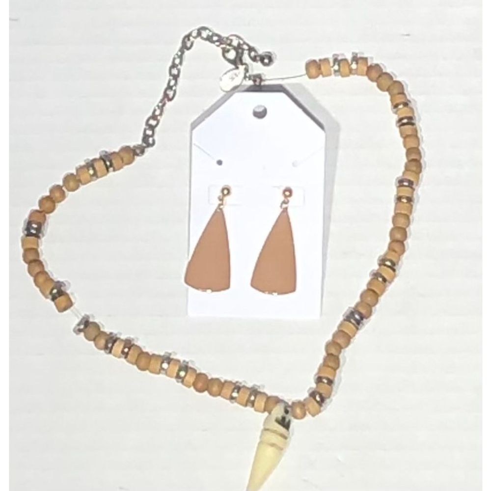 Vintage Beaded Shark Tooth Necklace Earrings Jewelry Set